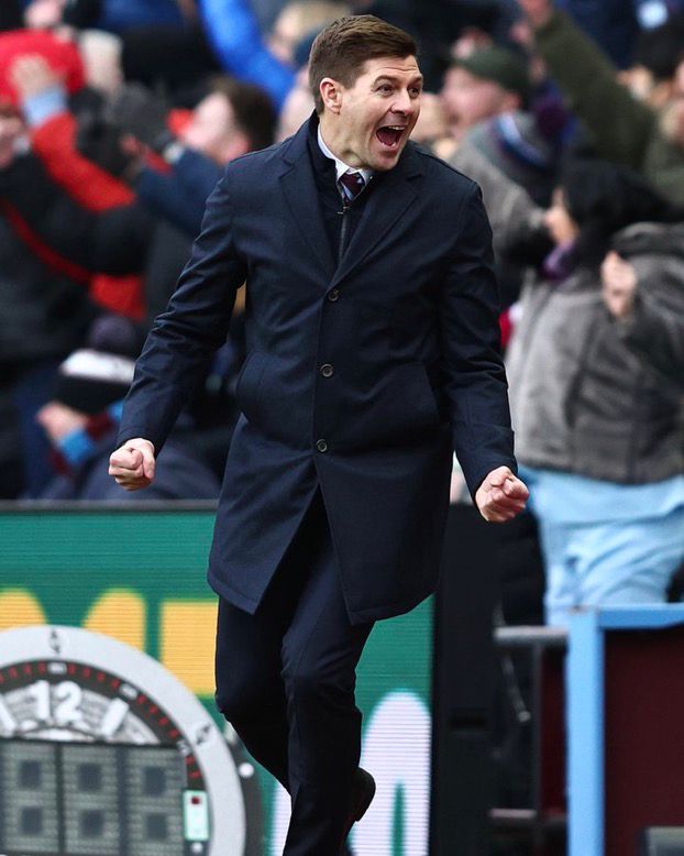 Ex-companheiro de Coutinho, Gerrard já deu aval para a compra do brasileiro