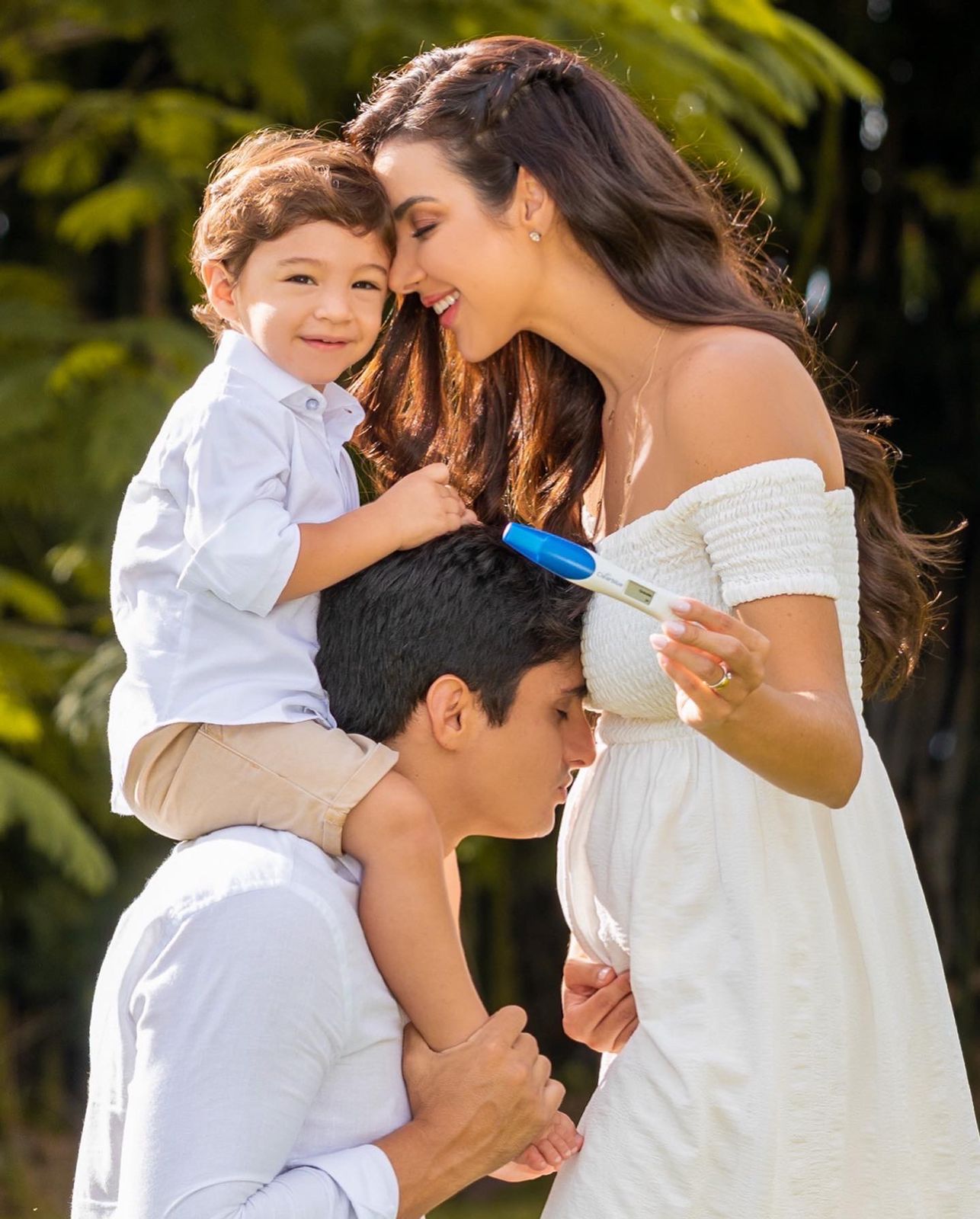 Influenciadora Raiza Marinari anuncia gravidez do 2º filho: 'Estamos muito felizes'