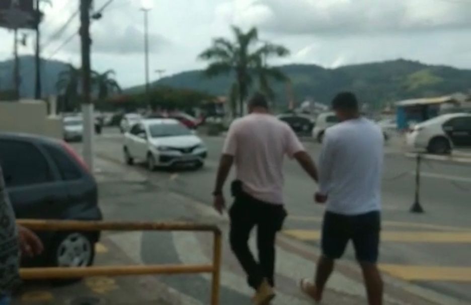 Acusado de estupro quando foi pedir informação na delegacia