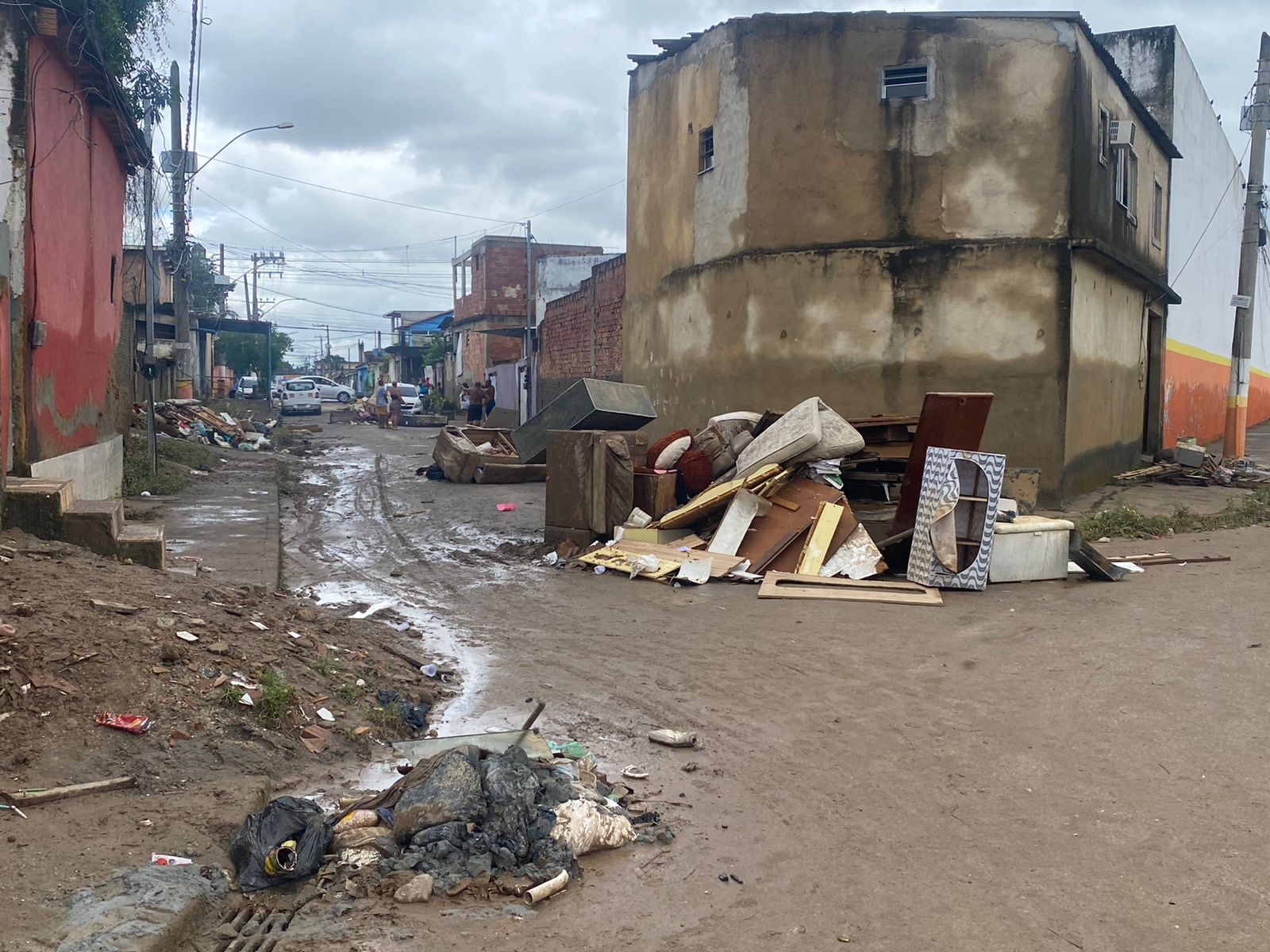 Ação da Cidadania leva campanha SOS Enchentes Brasil para Baixada Fluminense e Costa Verde 