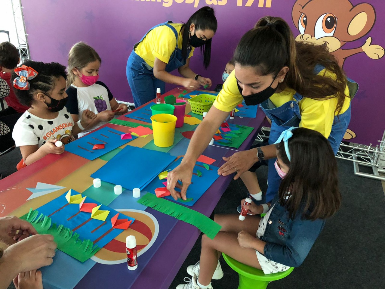 'Mundinho Kids' de maio incentiva a arte no Shopping Metropolitano Barra