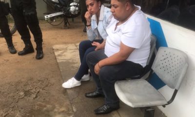 Casal de colombianos é preso por furtar celular em ônibus na Barra da Tijuca