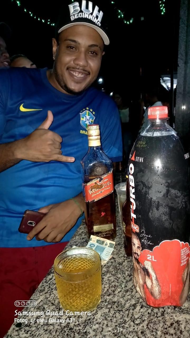 Homem faz perfil falso para namoro, estupra e rouba mulher em 'encontro'