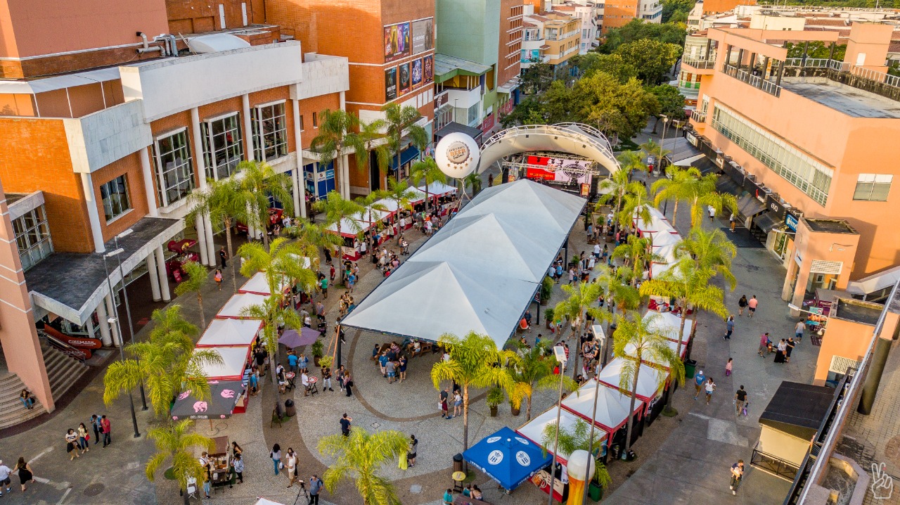 Downtown Beer Festival retorna em grande estilo com muita diversão e cerveja artesanal
