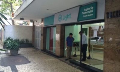 Na imagem, agência da Light Jacarepaguá