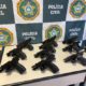 armas encontradas dentro do tanque de combustível do carro