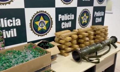 Canhão e drogas apreendidas em Manguinhos