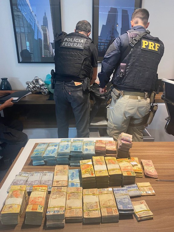 Imagem de dinheiro da quadrilha