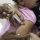 crianças vacina