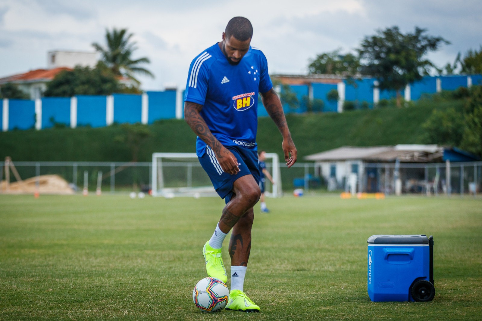 Dedé rescinde oficialmente com o Cruzeiro