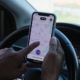 PM e Uber firmam parceria criar botão 'ligar para polícia' no Rio