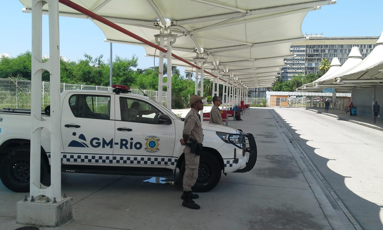 Guarda Municipal durante fiscalização no Rio