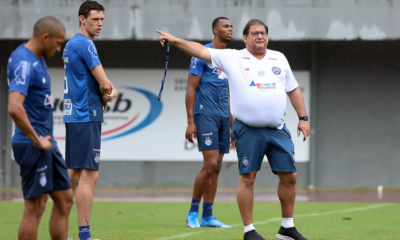 Treinador renovou com o Bahia até o final de 2022