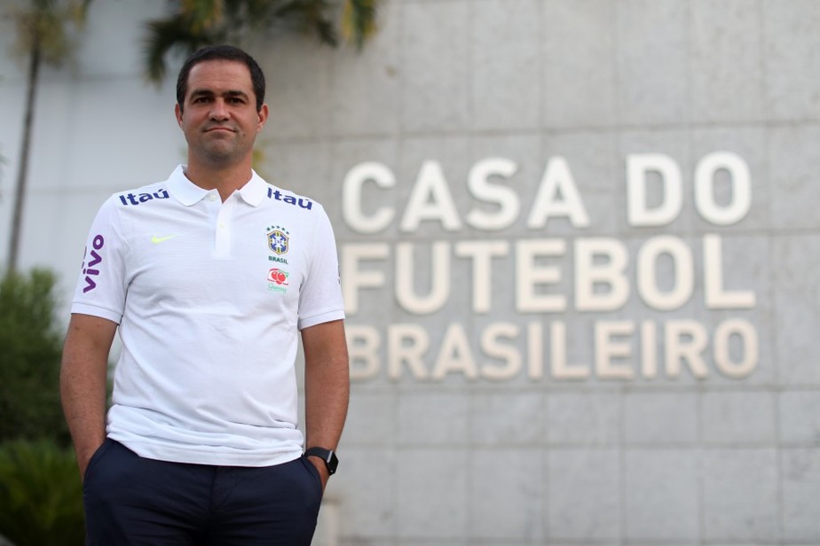 André Jardine será o treinador do Brasil nas Olimpíadas