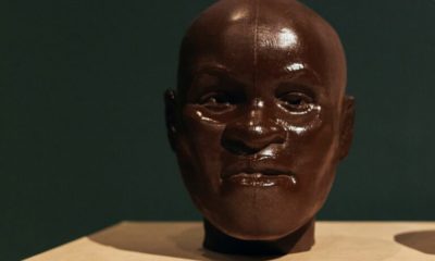 A reconstituição facial da Luiza estará em exposição, juntamente com uma réplica de seu crânio recentemente produzida pelo Laboratório de Processamento de Imagens Digitais