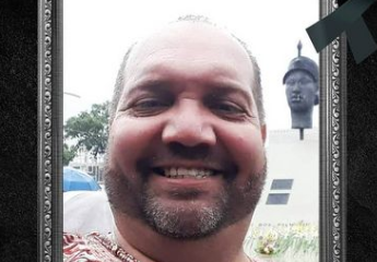 Estácio de Sá posta foto em homenagem a Marcelo Reis