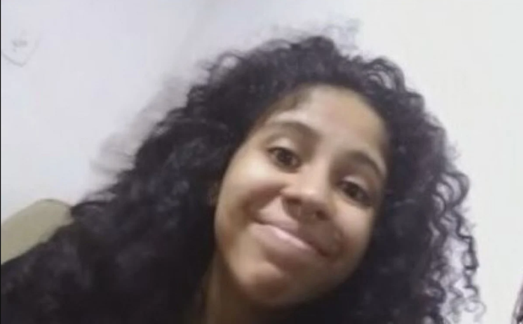 Adolescente soterrada junto com a avó na tragédia de Petrópolis