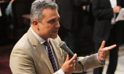 Marcus Vinicius em sessão plenária da Alerj