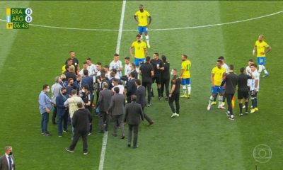 Jogo entre Brasil e Argentina pelas Eliminatórias da Copa do Mundo é interrompido por agentes da Anvisa e da Polícia Federal