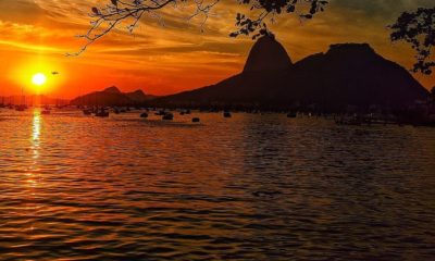 Na imagem, nascer do sol em uma praia da Zona Sul do Rio