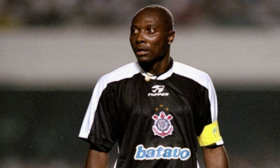 Ríncón sofre acidente grave de carro