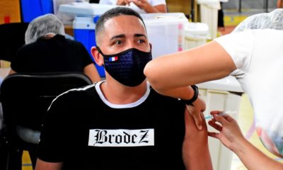 São Luís já vacina contra a Covid pessoas de 18 anos sem comorbidades