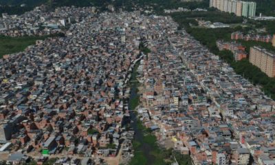 Vista aérea da comunidade Rio das Pedras